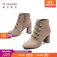 莱尔斯丹 le saunda专柜款秋冬圆头高跟绒面粗跟短筒女靴时装靴 9T77103