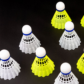 SOTX索牌羽毛球尼龙塑料胶训练球耐打室外室内训练 一筒12个装白色