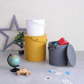 利快 纯色万能桶凳Omnioutil日本进口收纳桶玩具储物桶水桶垃圾桶凳子 纯黄色8L 纯色