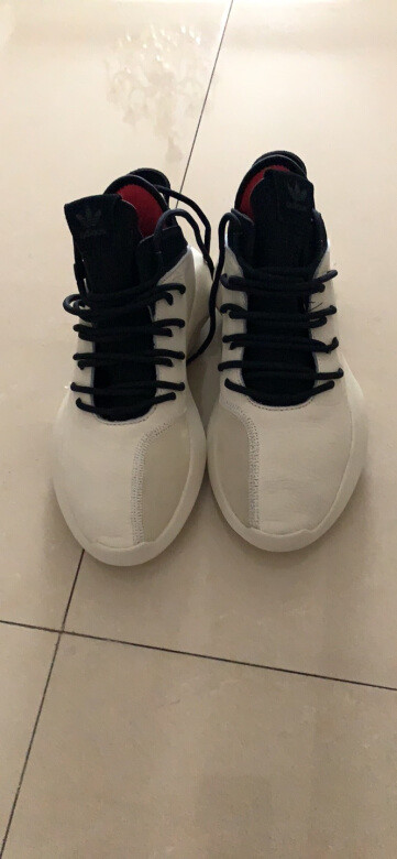 尺码大小：很合适透气性能：很透气舒适程度