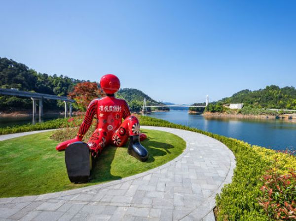 100平大套房！人均175，一价全包吃喝玩乐！千岛湖祺悦度假村 祺悦家庭套房1晚（含早餐+午餐+下午茶+晚餐等）