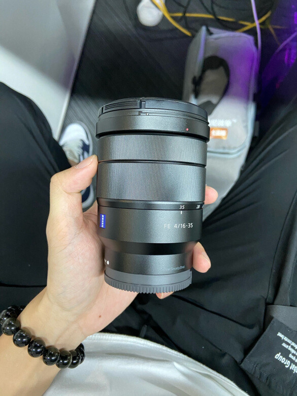 镜头很好，只不过很少用唉