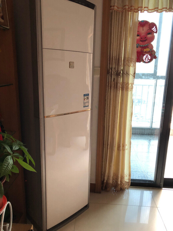 
富士通空调就是不错，大牌子制冷效果非常
