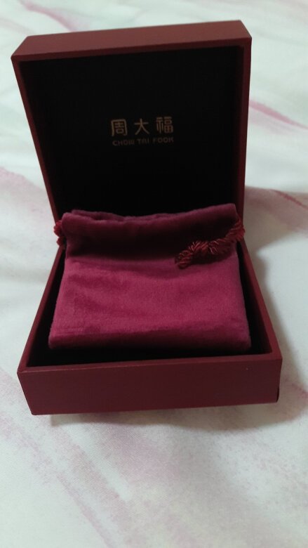 周大福的黄金,设计得有品味