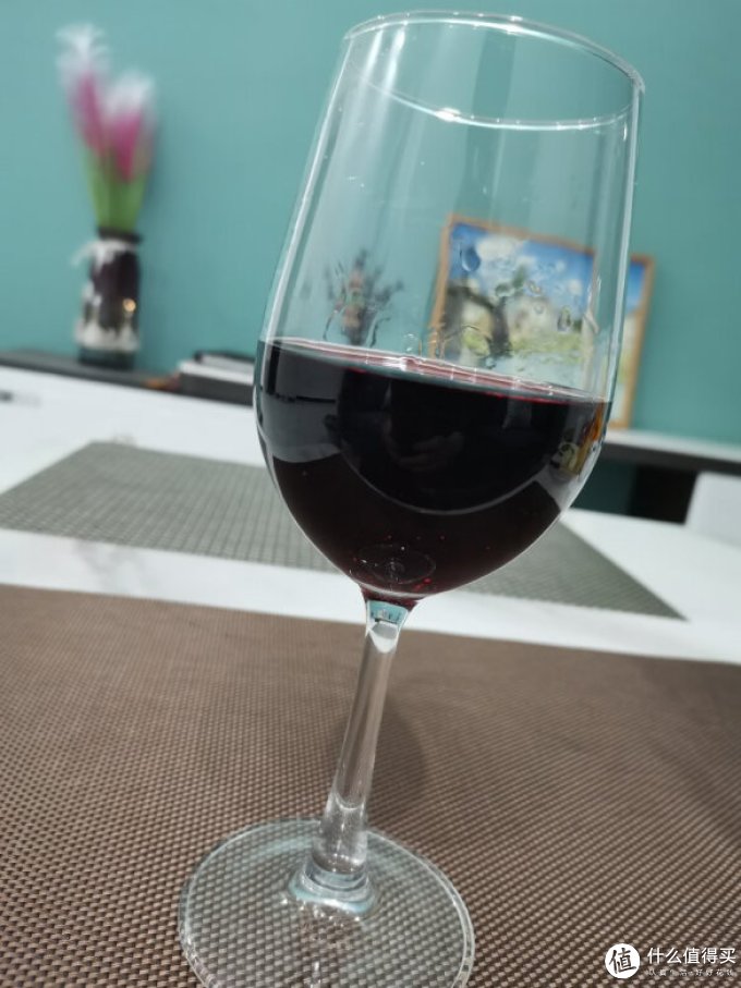 爱菲尔天鹅庄葡萄酒