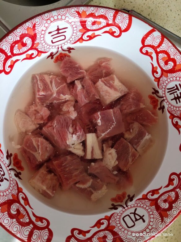 
肉挺好的，大肉快独立包装，一斤装一包。