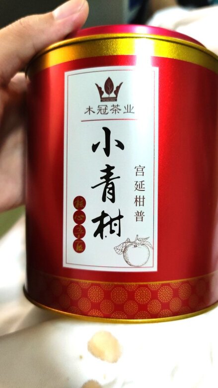
口感不错，淡淡的青柠香味喝起来很顺口，