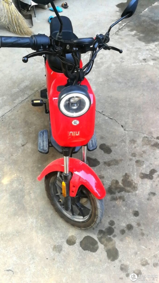 小牛电动电动车