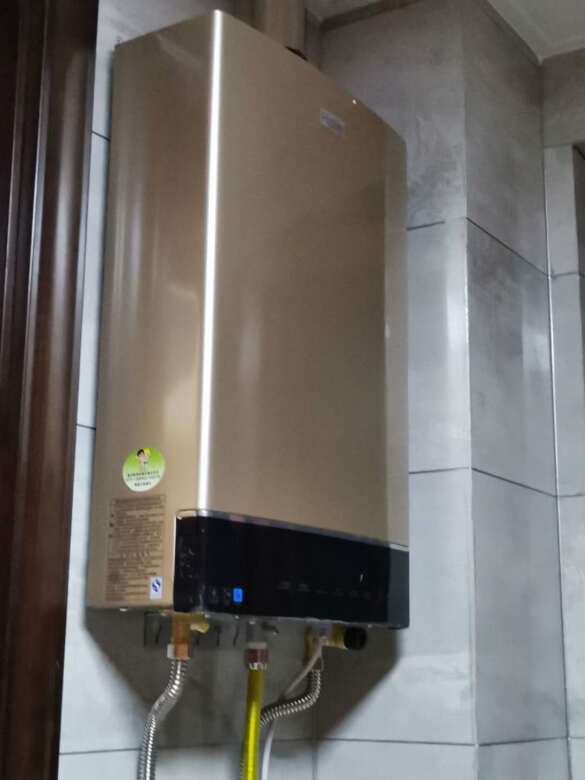 商品看起来不错，很高大上。家里留得位子正