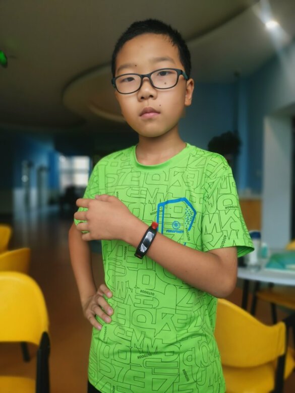 给孩子的礼物，孩子非常喜欢，直接又买一个