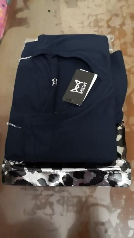 质量不错价格便宜，轻薄舒适