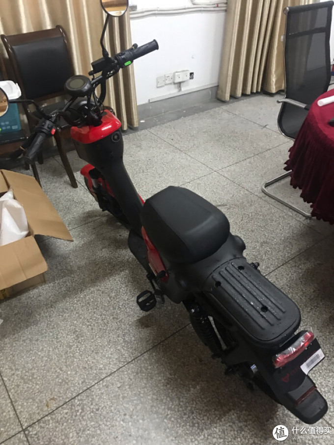 小牛电动电动车