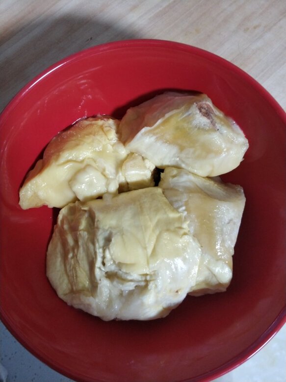 味道不错块挺大，包装也很好，里面有一次性