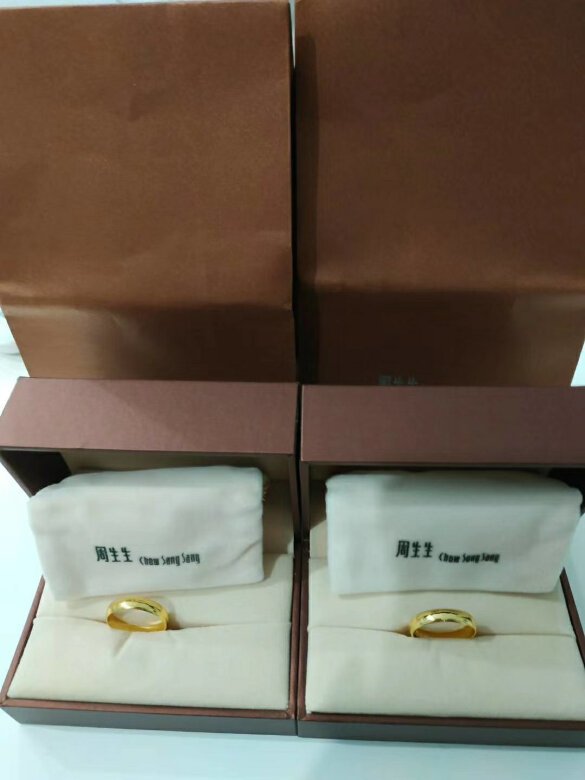 款式：给爸妈买的不需要那么花里胡哨的，这