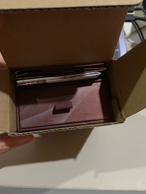 外形很好看，和图片没差别，还没送出，祝自