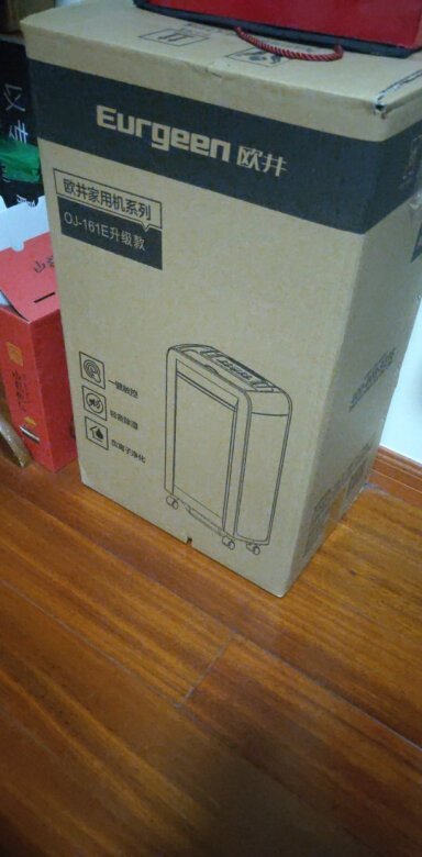除湿效果：除湿效果还不错。外观设计：好看