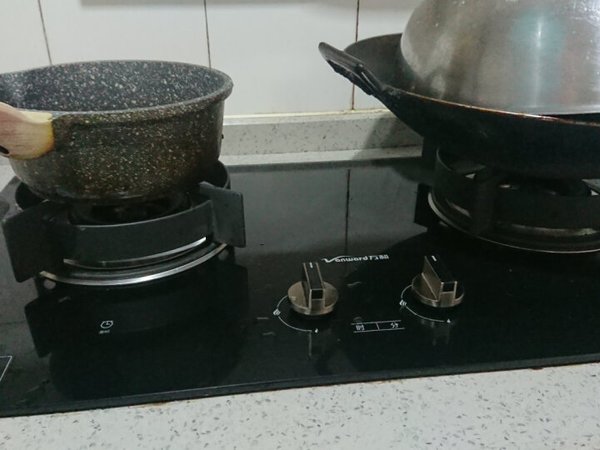 总体还是满意，就是价格有点波动，用起来性