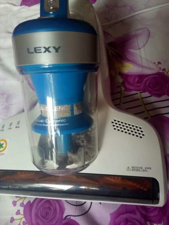 比小狗的要好很多，吸得挺干净，女儿螨虫过