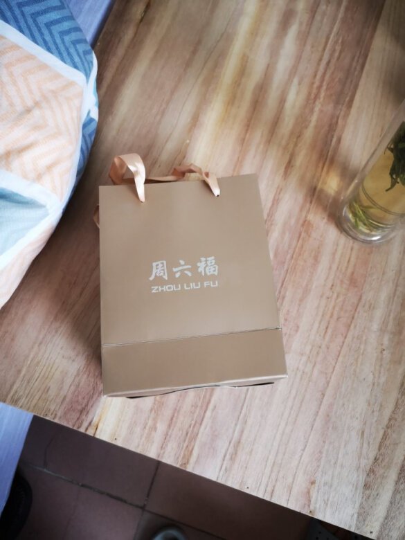 做工:很不错尺寸大小:正好合适性价比:不