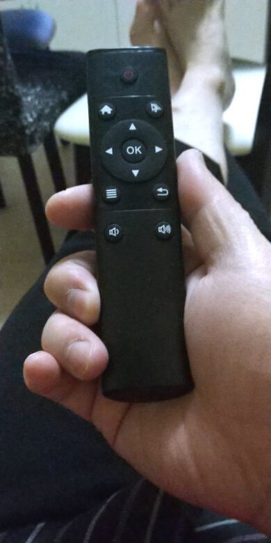 
遥控挺灵敏的，就是轻点，比红外遥控要好