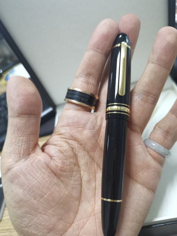 是否正品:是外观颜值:好就等啦,终于见到