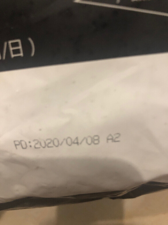 适口性:猫咪刚开始很喜欢吃,后面就没有很