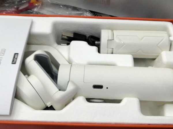 小巧精致操作方便很适合我这种小白入手