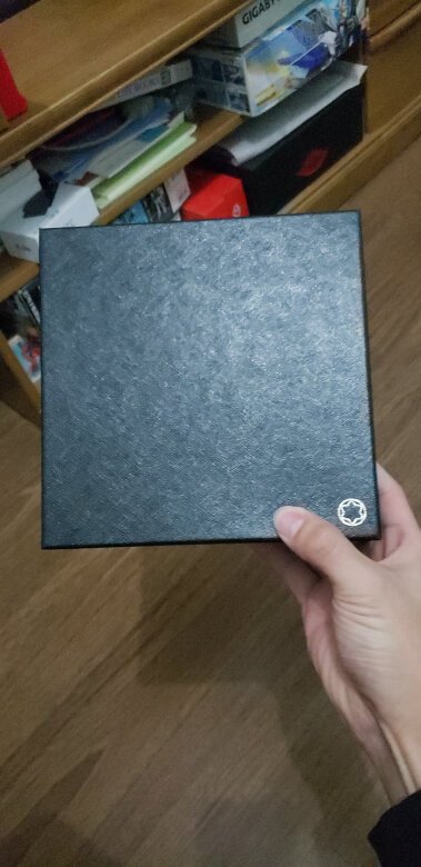 奢侈品啊腰带长要截腰带还是要打孔