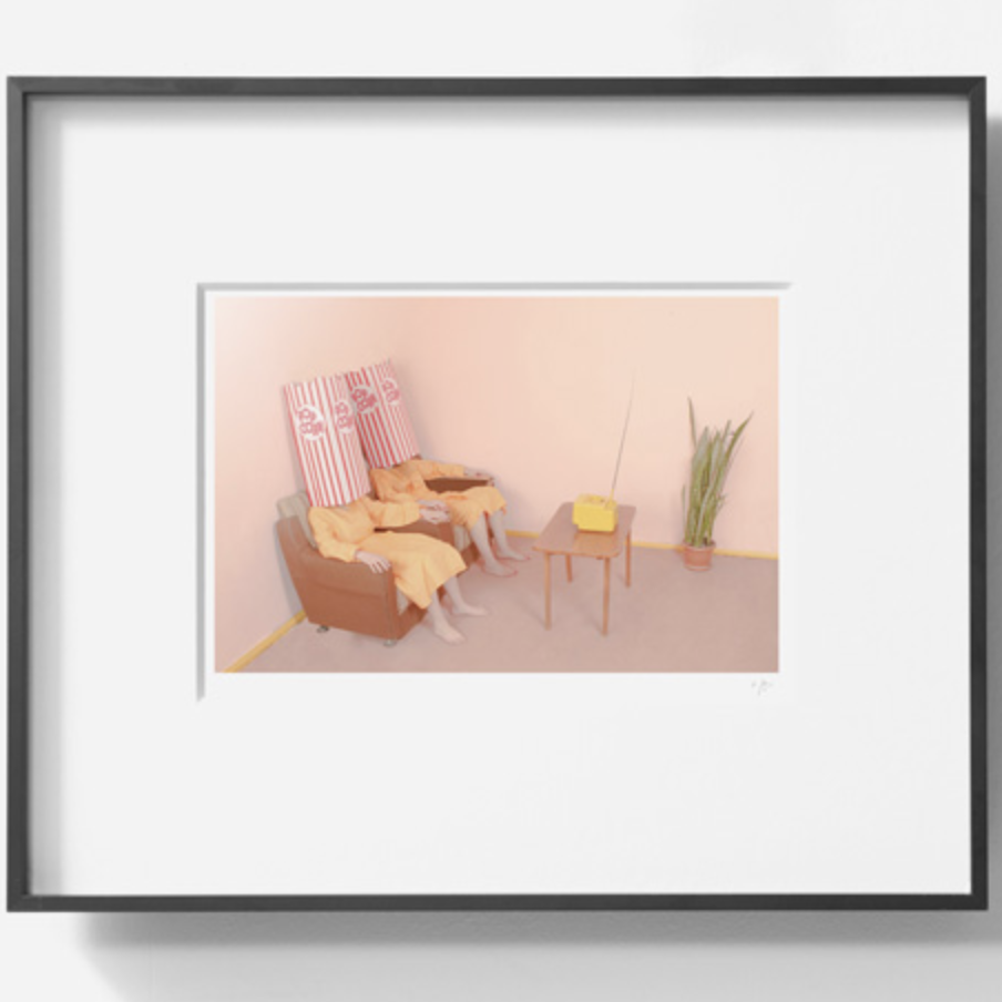 艺术品【PICAPhoto】亚美尼亚艺术家卡连·哈洽图罗夫限量摄影作品《水粉屋》