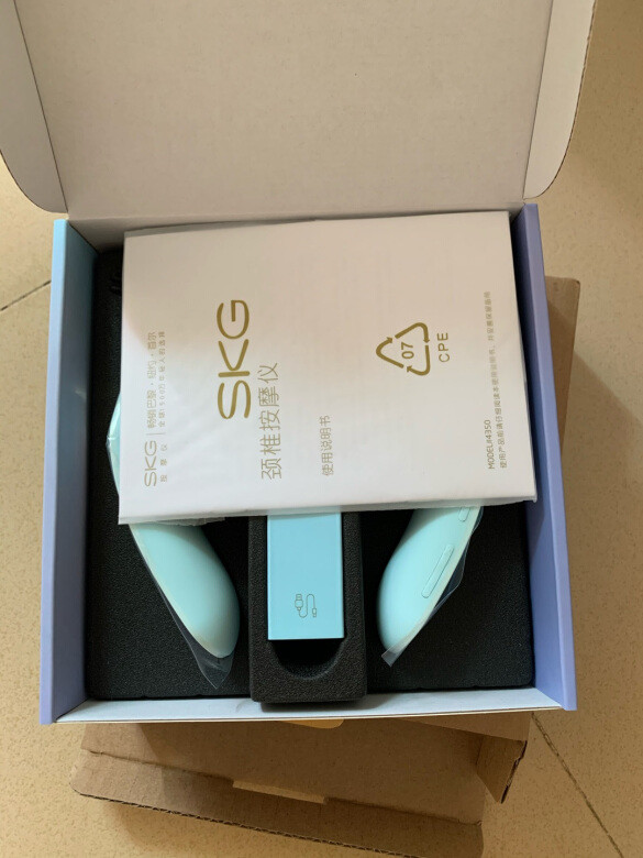 扛扛滴滴，质量第一，用着不想摘下来了，便