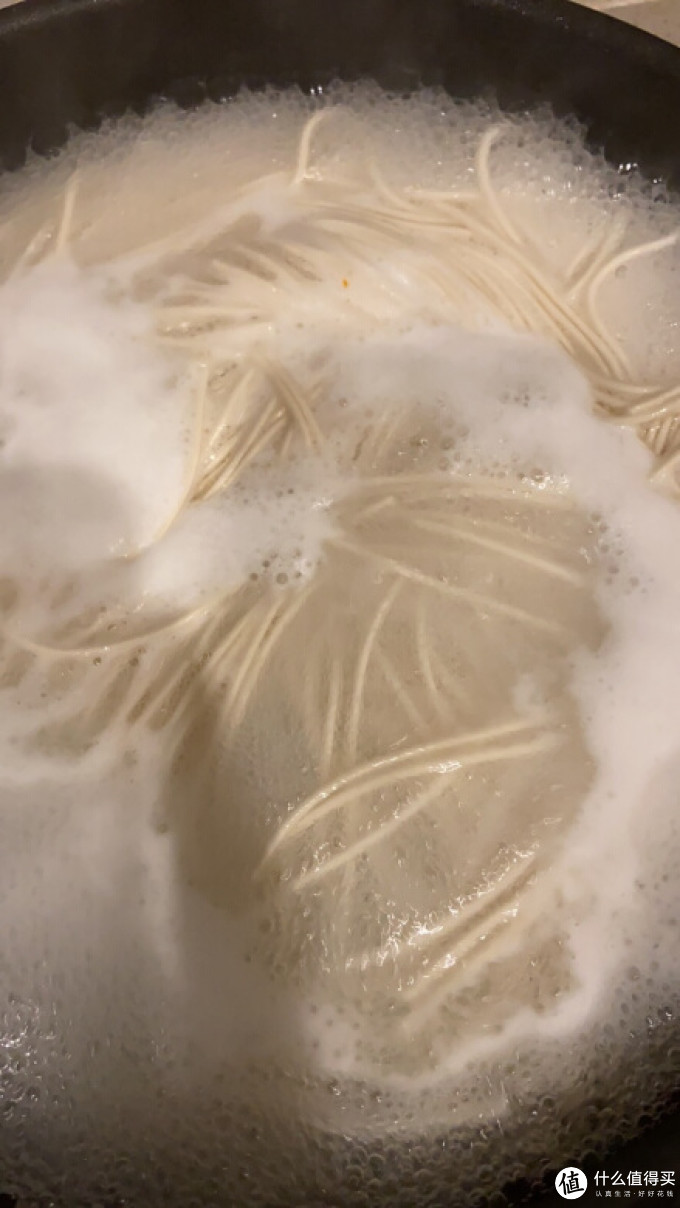 活蹦鲜虾类