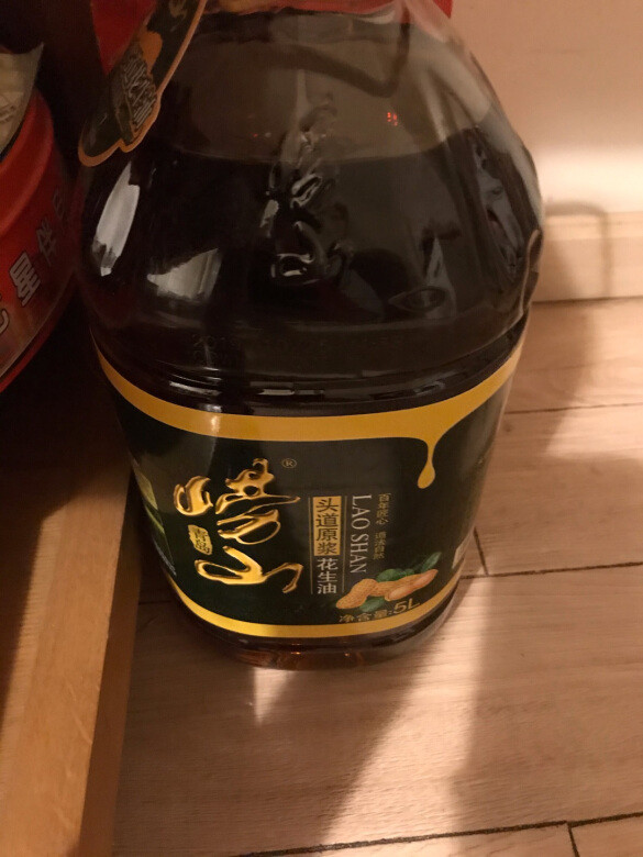 价格实惠，日期新，待打开后试吃。