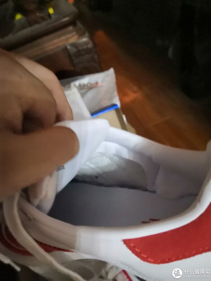 休闲运动鞋