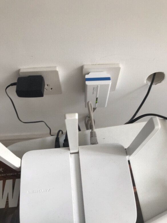 操作非常简单,有线无线一起搞定,真的很不