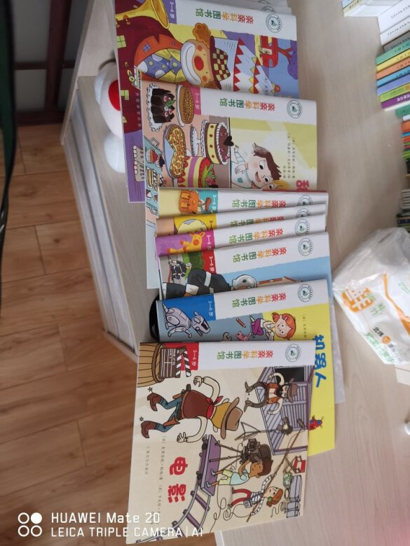 《亲亲科学图书馆》平衡了简单语言与严谨复