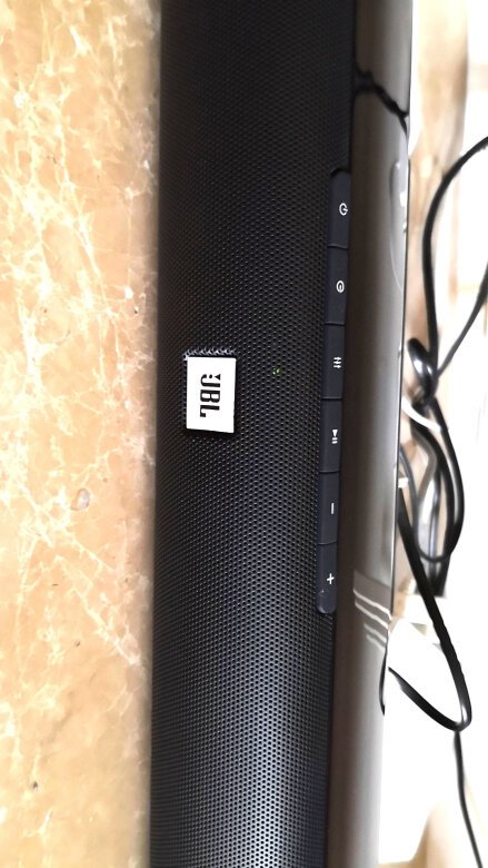 做工不错,音效能满足我的日常,性价比我比
