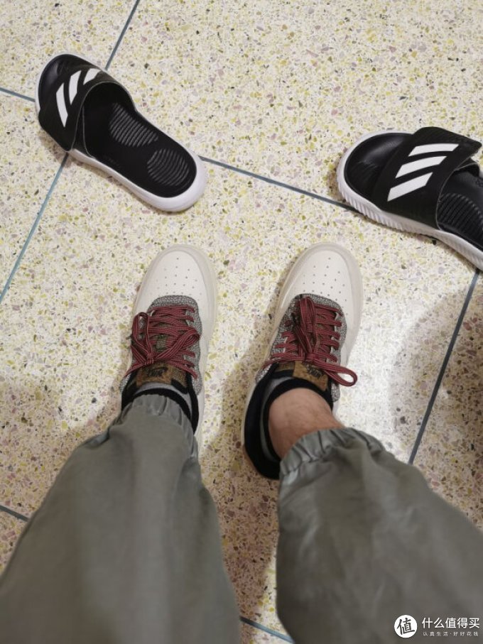 耐克休闲运动鞋