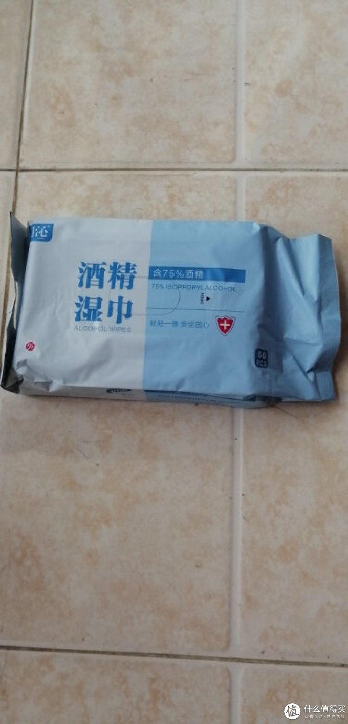 初沁湿纸巾