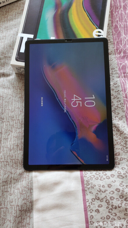 
非常流畅，拿到手升级到oneui 2.