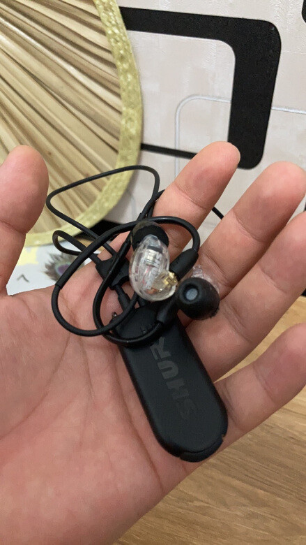 做工质感：出色，满满的德国味儿。音质音效