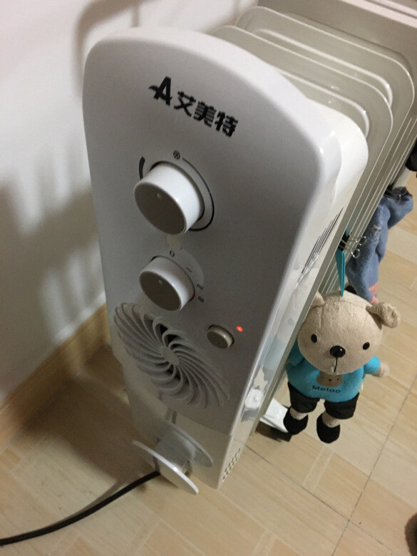 南方没有暖气，买个这东西挺方便的。其实平