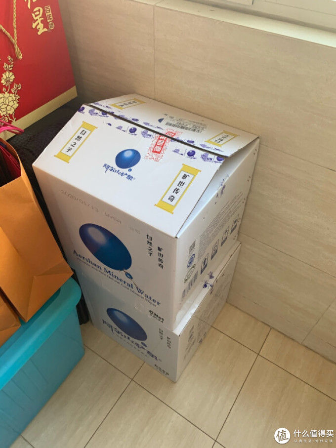 阿尔山矿泉饮用水