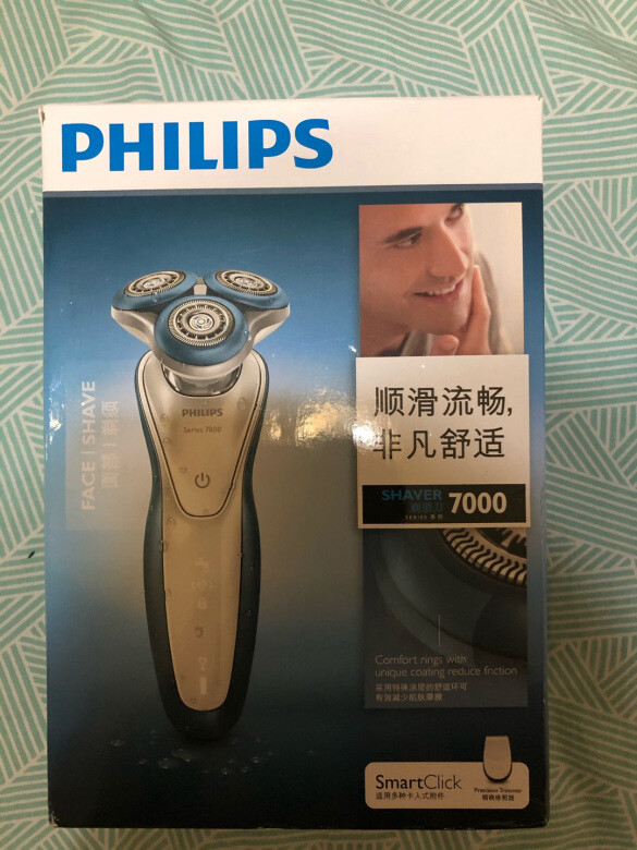 这个剃须刀在购物车已经加了好长时间了，趁