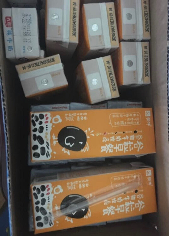 买过很多次的牛奶了，黑豆和红豆的一般轮换