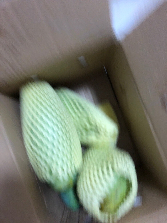 芒果特别大，买的真值！之前在网上买的芒果
