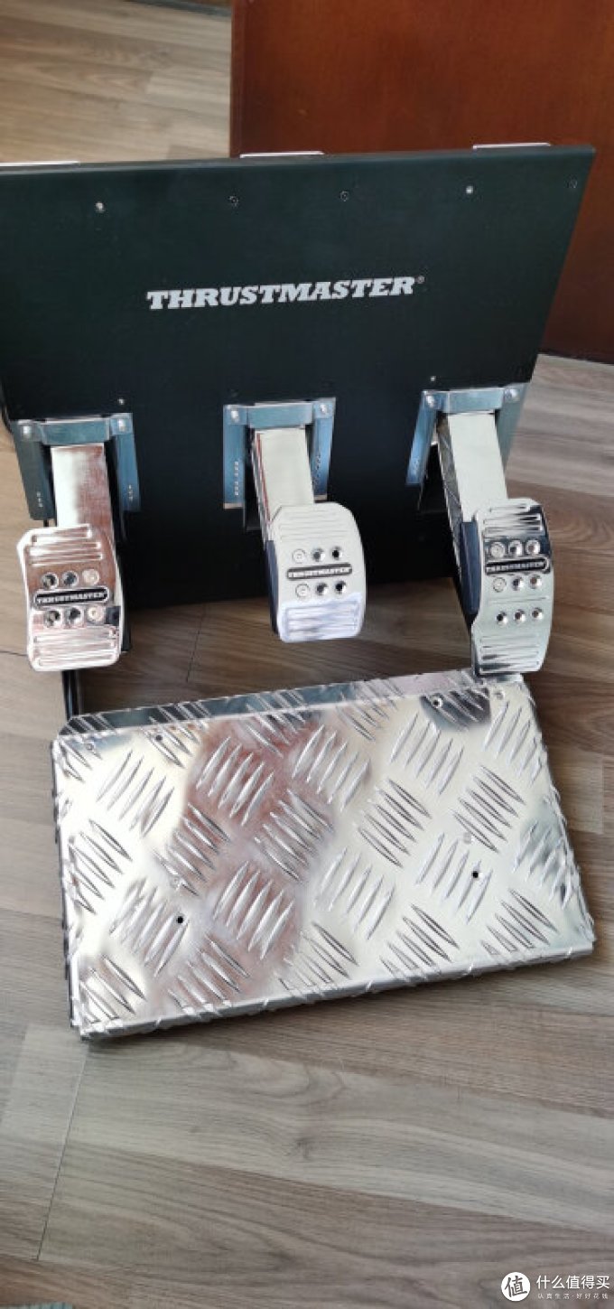 图马思特方向盘