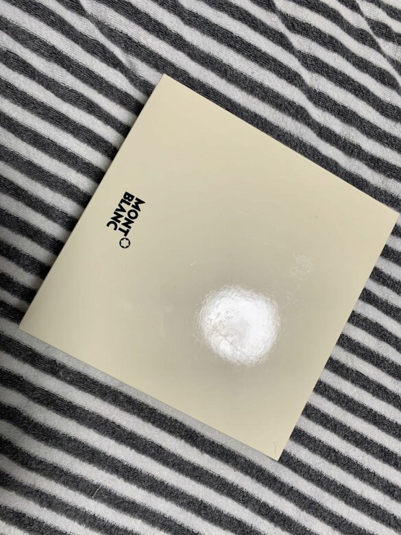 是否正品:应该是正品包装设计:包装很好,
