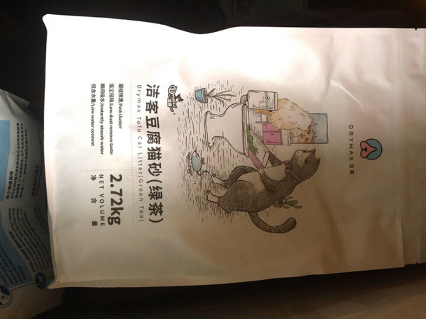 产品香味：抹茶味好，奶香味笨猫还会去吃猫