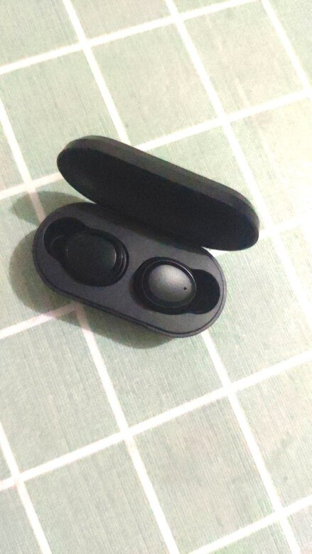 音质效果不错，电量也能用的挺久的挺不错