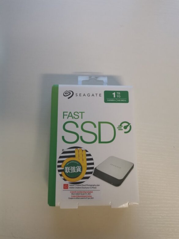 外观材质:精细,高品质体积容量:小巧,方